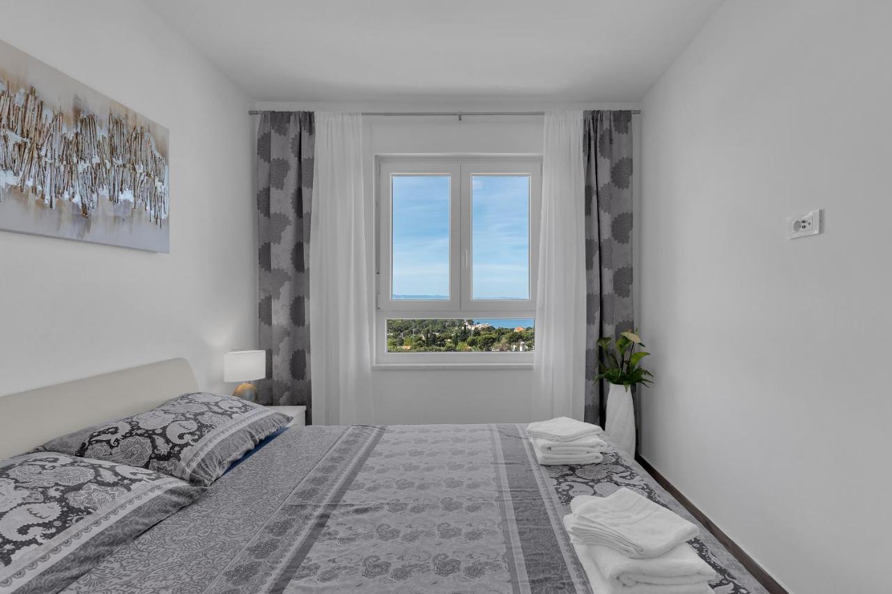 Apartment Navis, Sea View Makarska Buitenkant foto